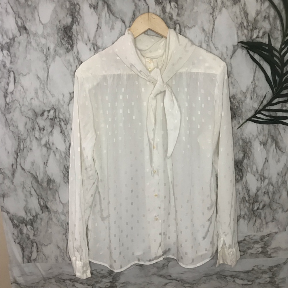 Au courant blouse